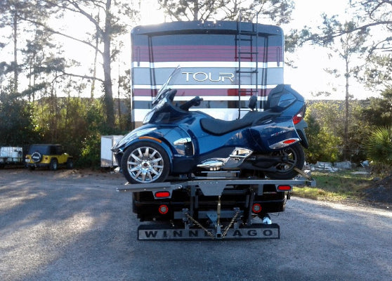 5498s Can Am Spyder Hydralift