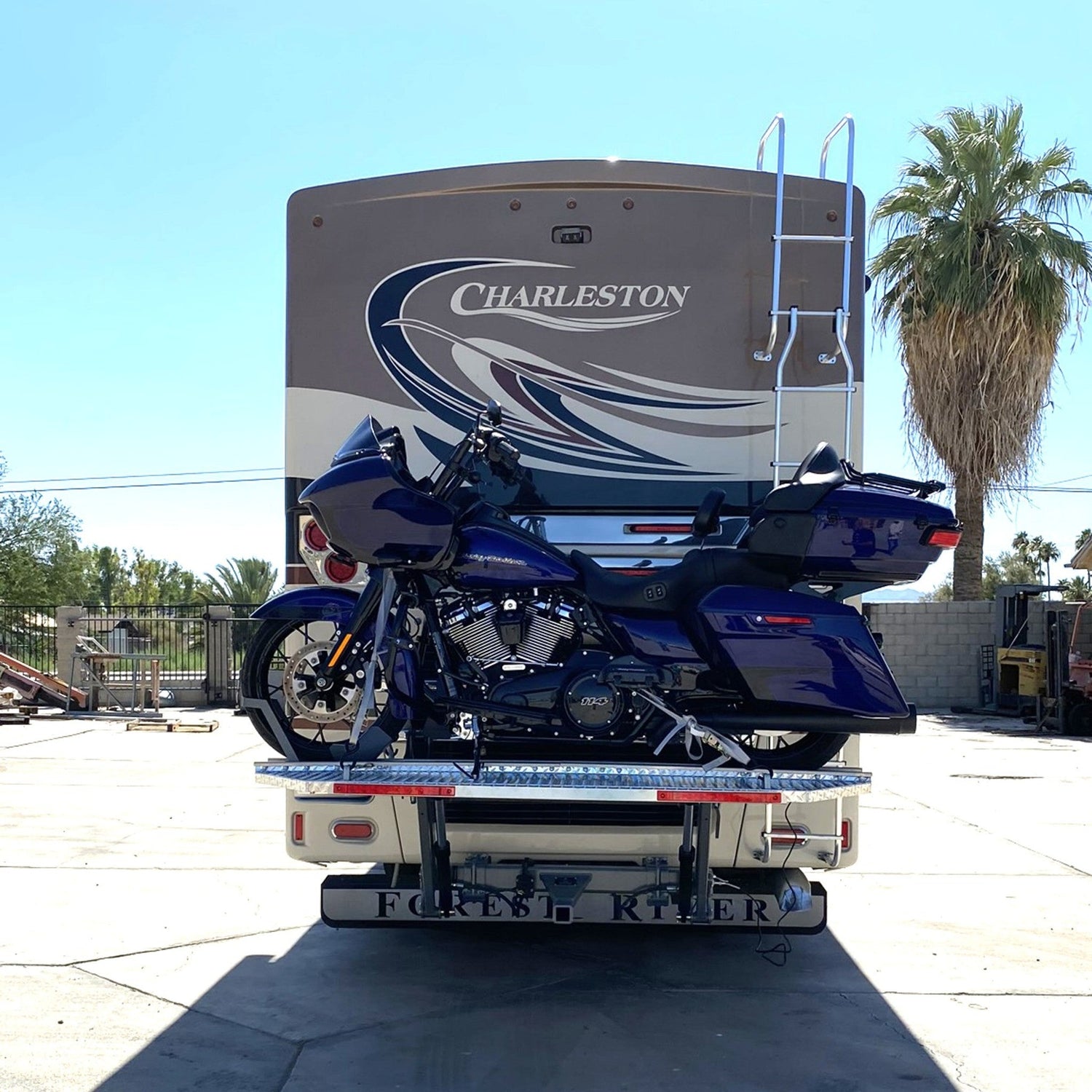 Motorcycle Lifts 1,000 lb capacity