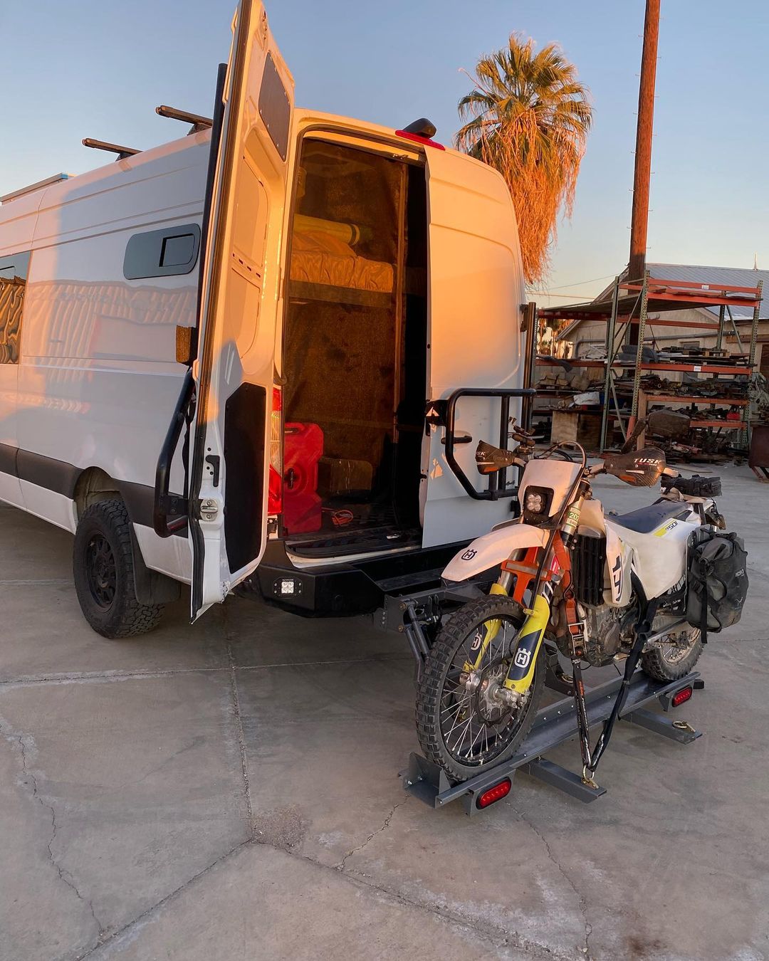 Motorcycle/Scooter Lift - 500lb Capacity