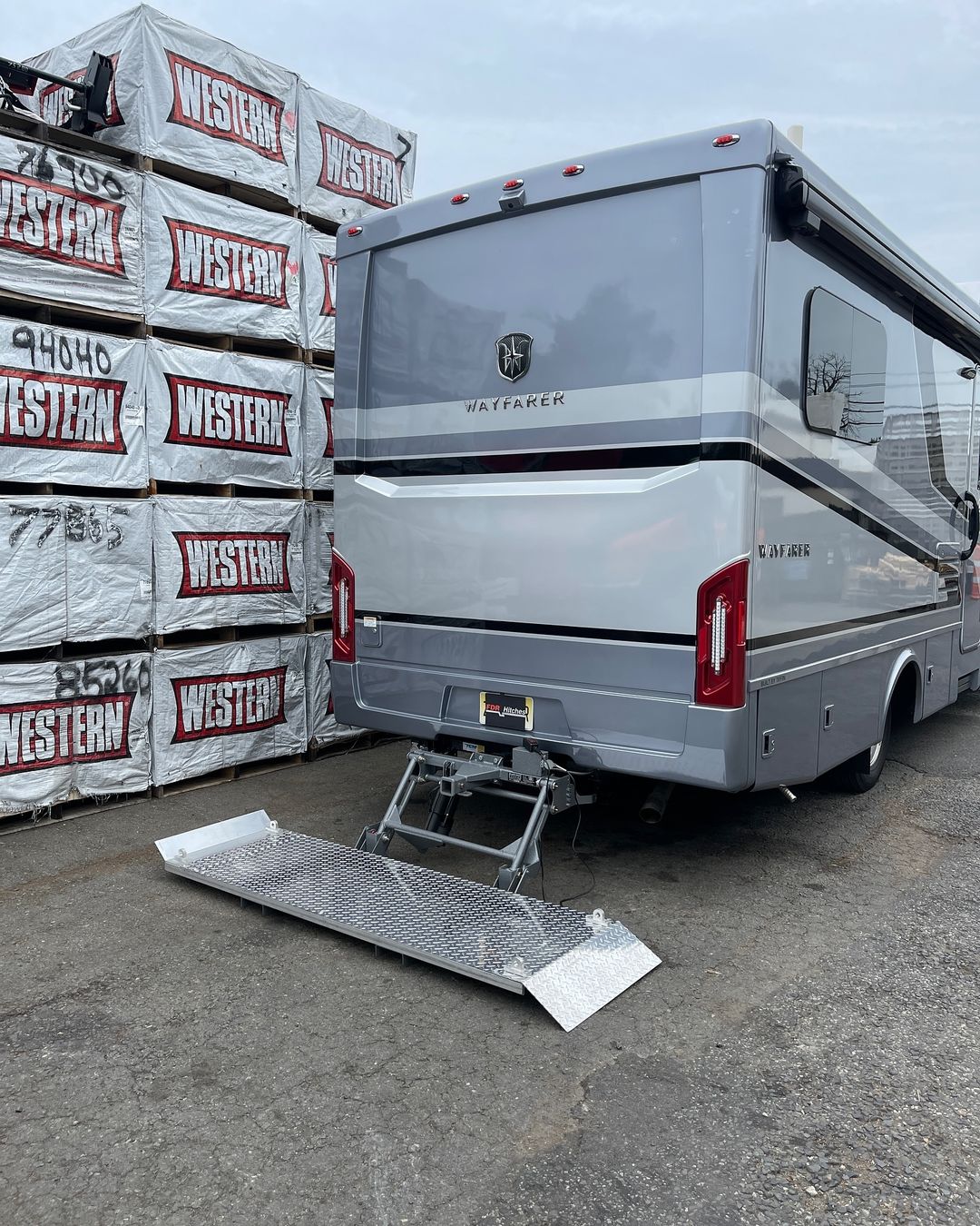 Platform Cargo Lift - 450lb Capacity